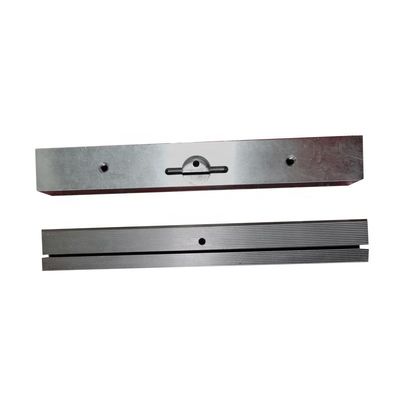 L Type Horizontal Sealing Jaw With Euro Hole Cutting Customized