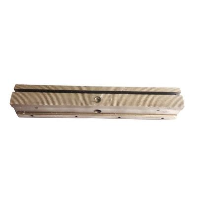 L Type Horizontal Sealing Jaw With Euro Hole Cutting Customized